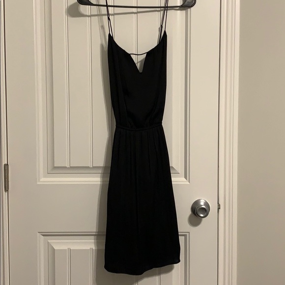 Flowy black dress - Picture 1 of 5